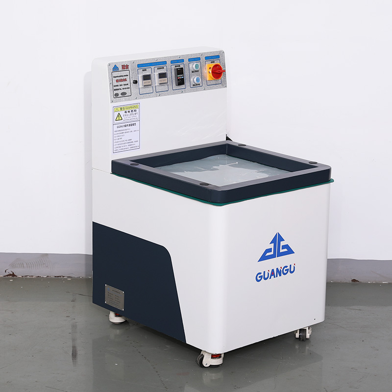 CongoMAGNETIC POLISHING MACHINE GG8620